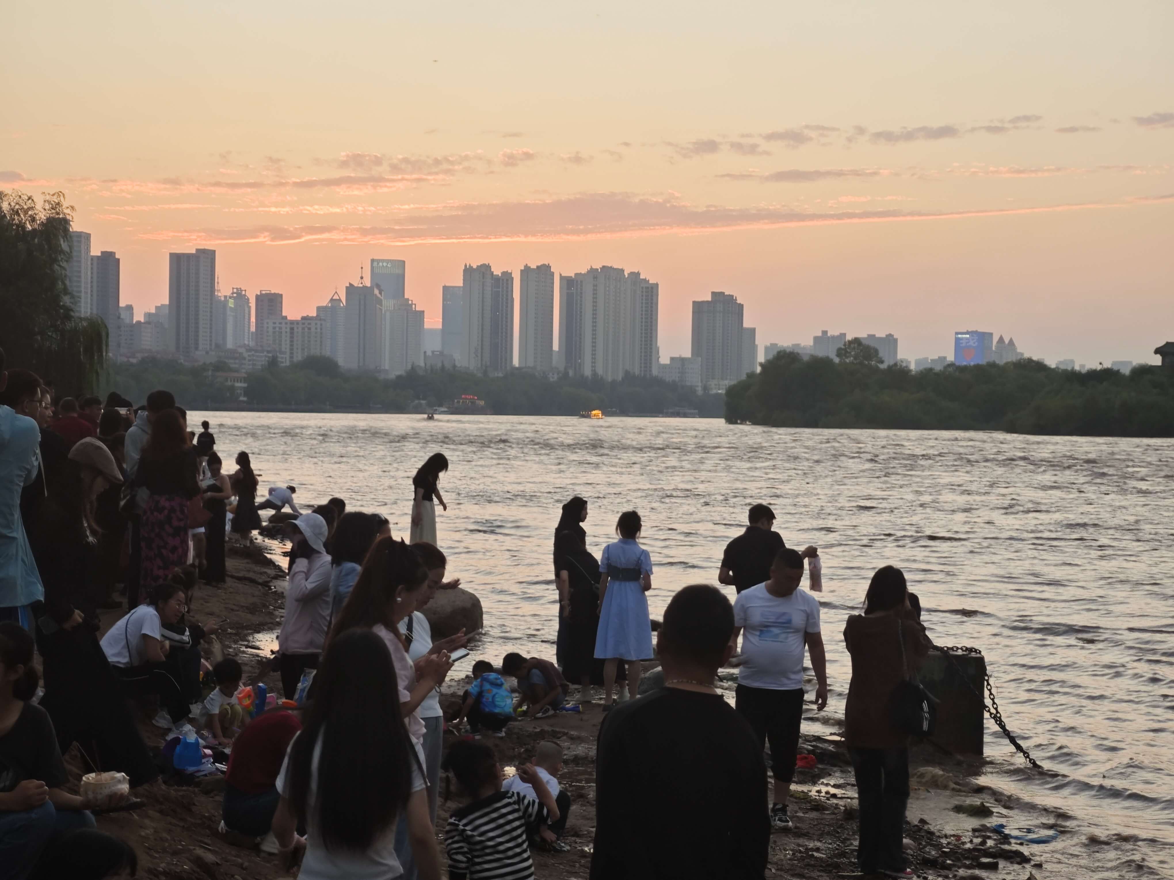 黄河边